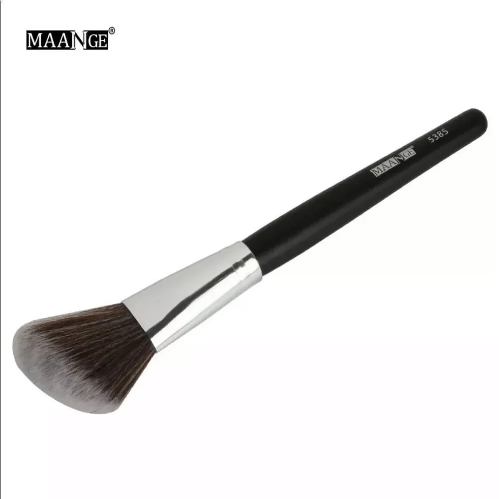 Contouring, blush, cake, bronzer makeup brush - Picture 4 of 7